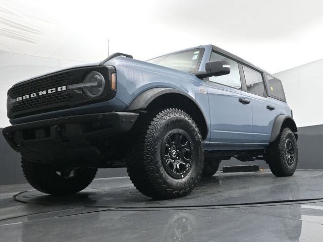 Used 2024 Ford Bronco Wildtrak AWD/4WD image 28