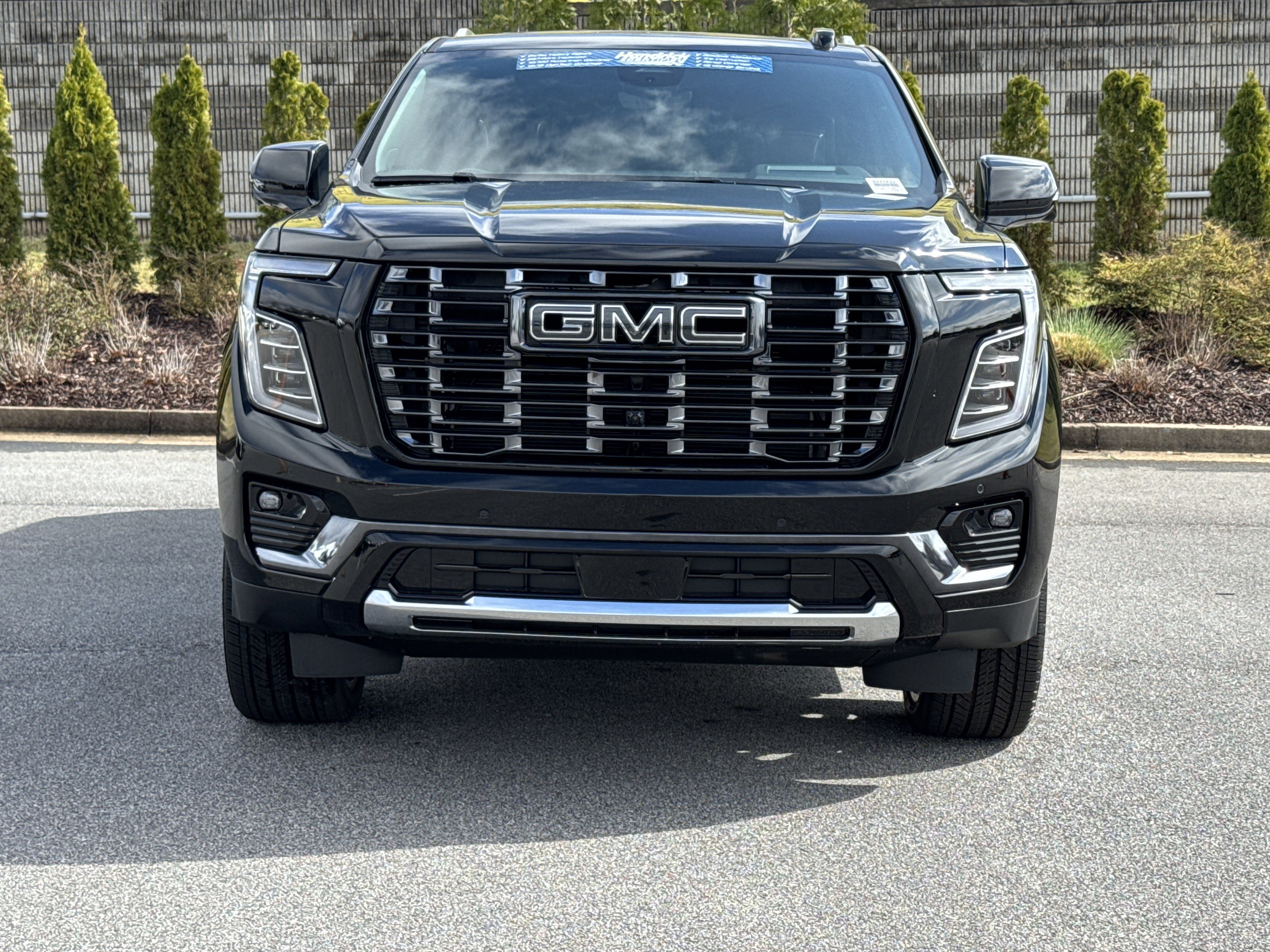 Used 2026 GMC Yukon XL Denali Ultimate w/ LPO, Floor Liner Package image 3