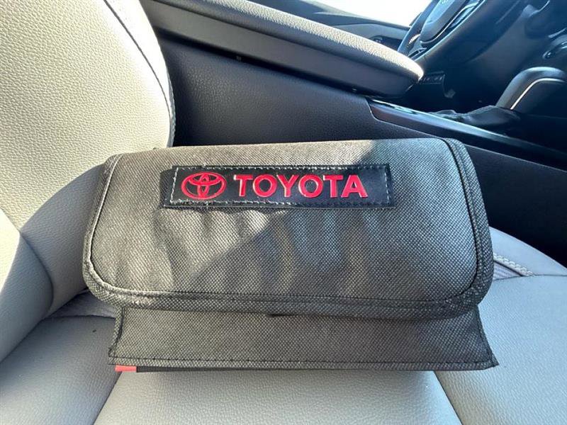 Used 2025 Toyota Camry SE image 45