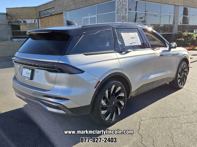 New 2026 Lincoln Nautilus Reserve w/ Jet Appearance Package image 3