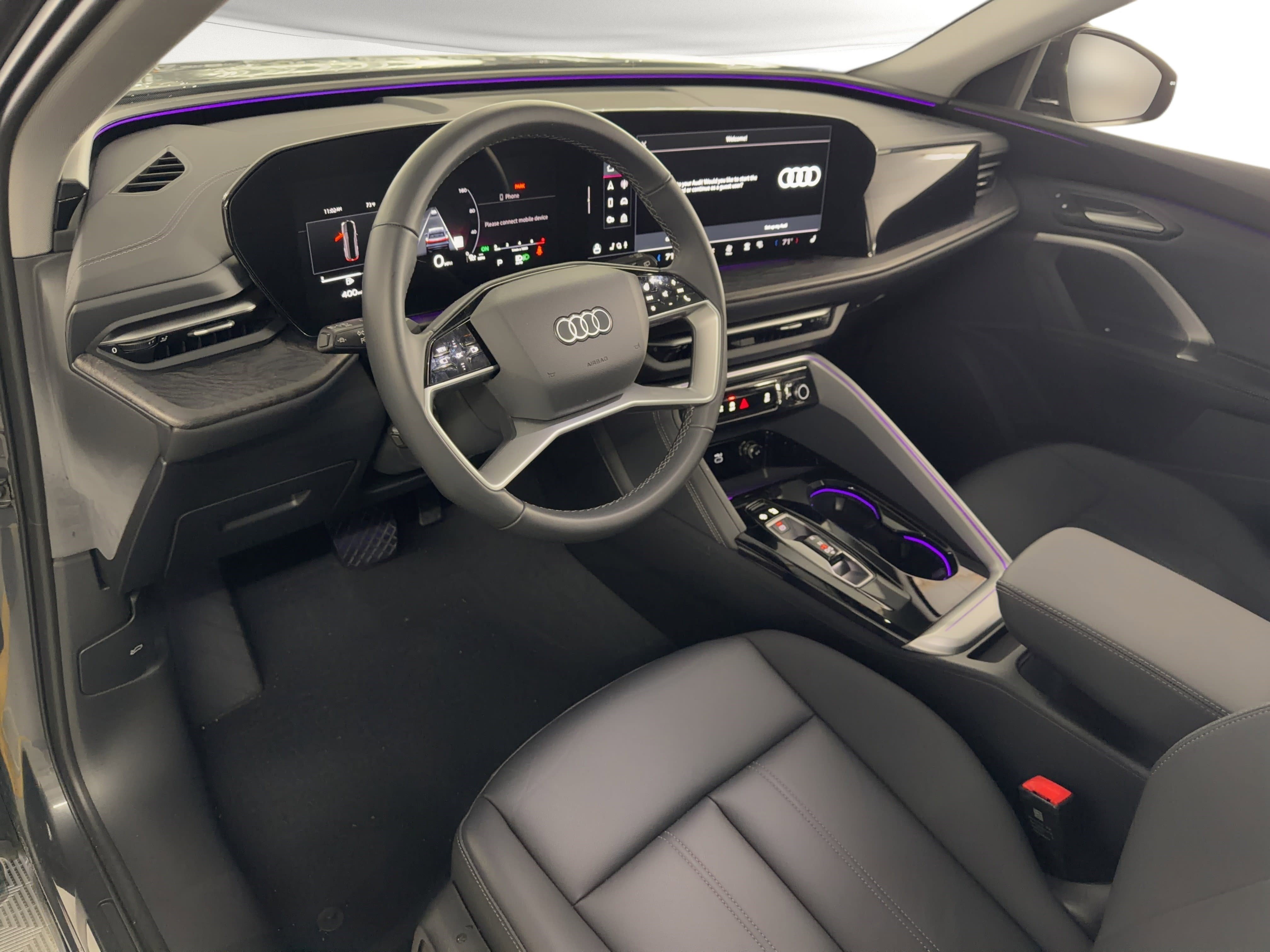 Used 2025 Audi Q5 Premium w/ Convenience Package AWD/4WD image 4