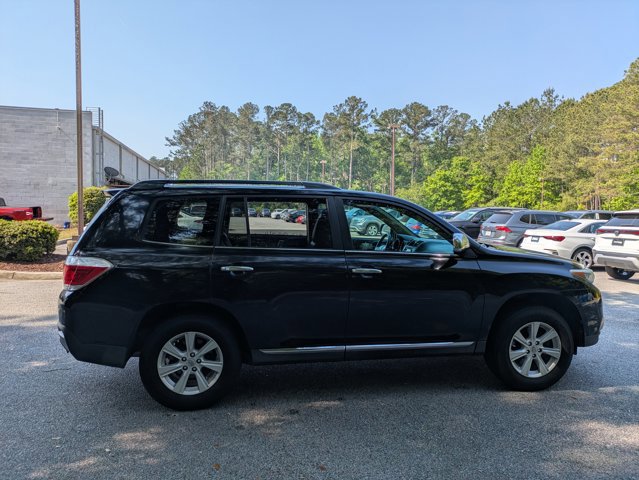 Used 2013 Toyota Highlander SE FWD video 4