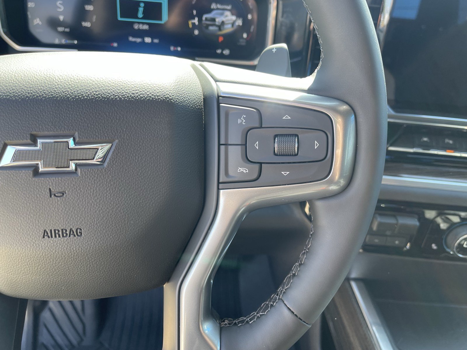 New 2026 Chevrolet Silverado 1500 LT Trail Boss w/ Safety Package AWD/4WD image 24