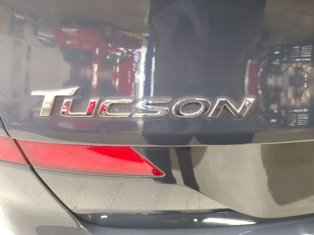 Used 2021 Hyundai Tucson Ultimate w/ Cargo Package image 16