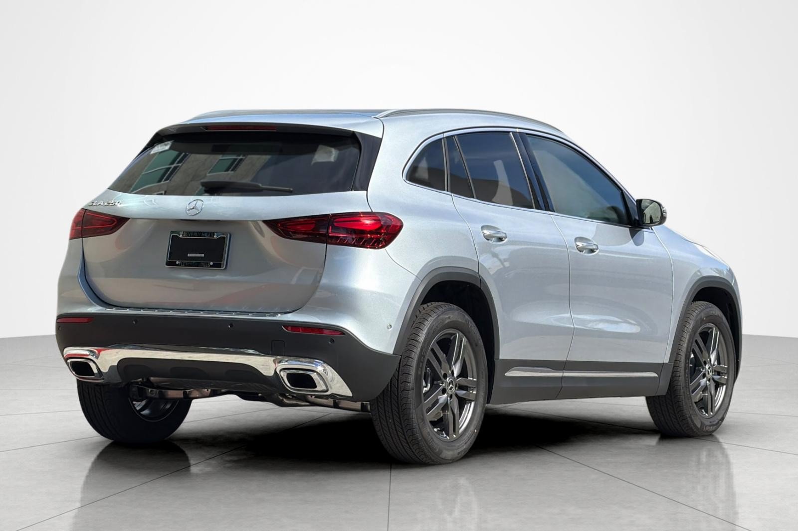 New 2026 Mercedes-Benz GLA 250 image 5
