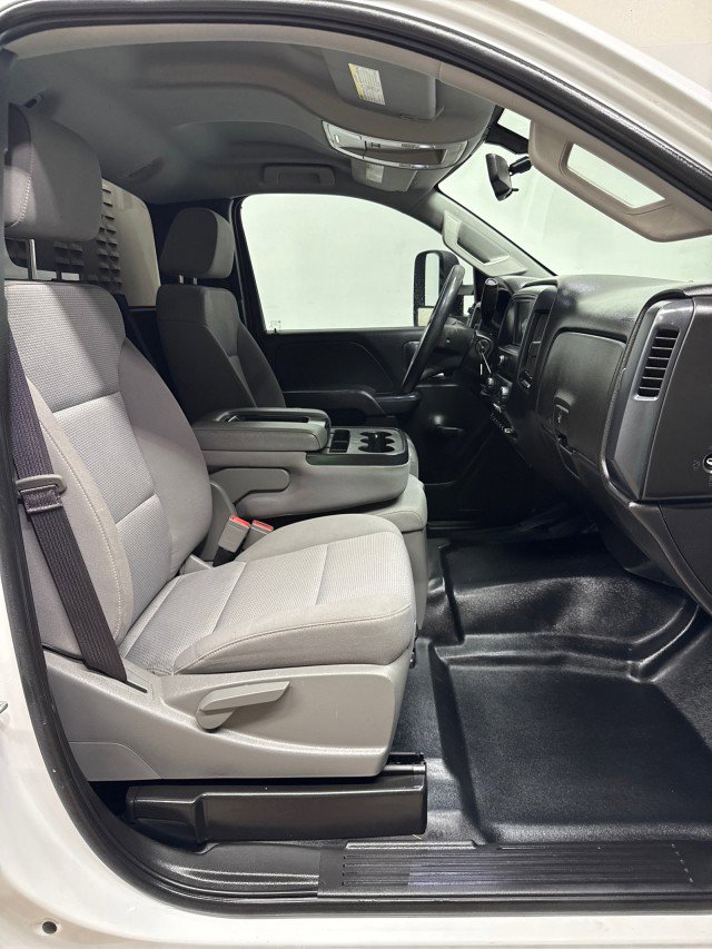 Used 2017 Chevrolet Silverado 3500 W/T image 26
