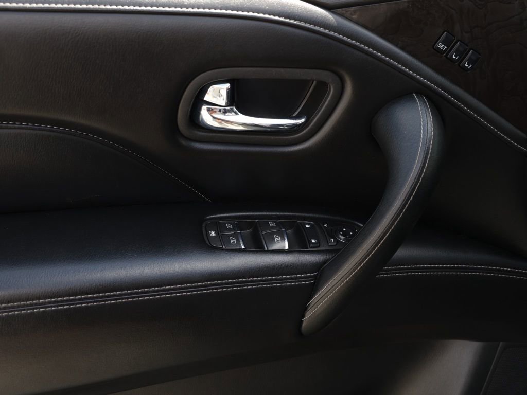 Used 2024 INFINITI QX80 Luxe image 24