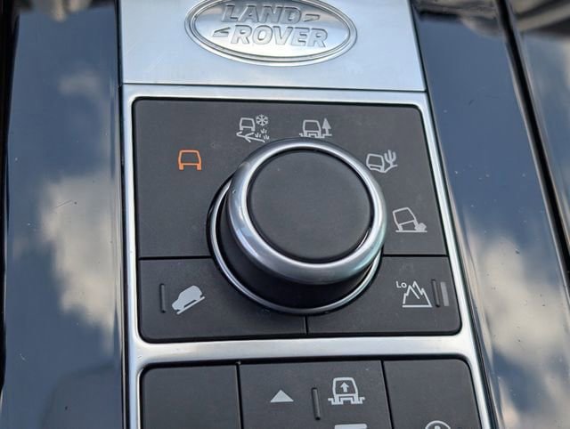 Used 2019 Land Rover Discovery HSE AWD/4WD image 19
