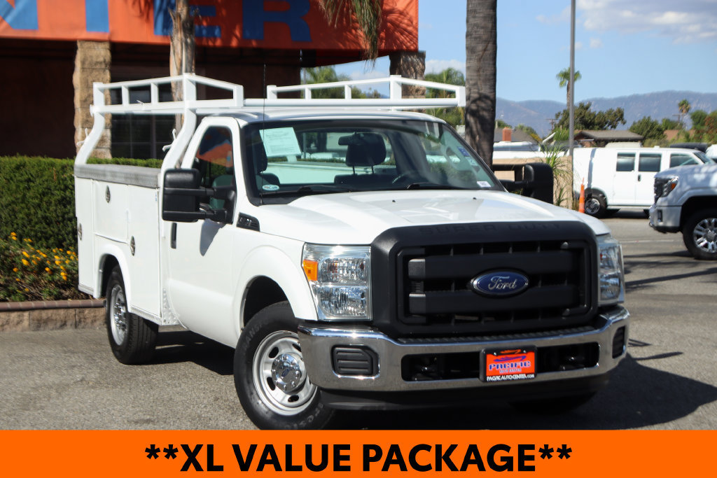 Used 2015 Ford F350 XL RWD image 2