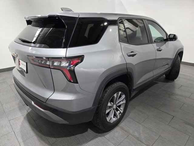 Used 2026 Chevrolet Equinox LT image 5