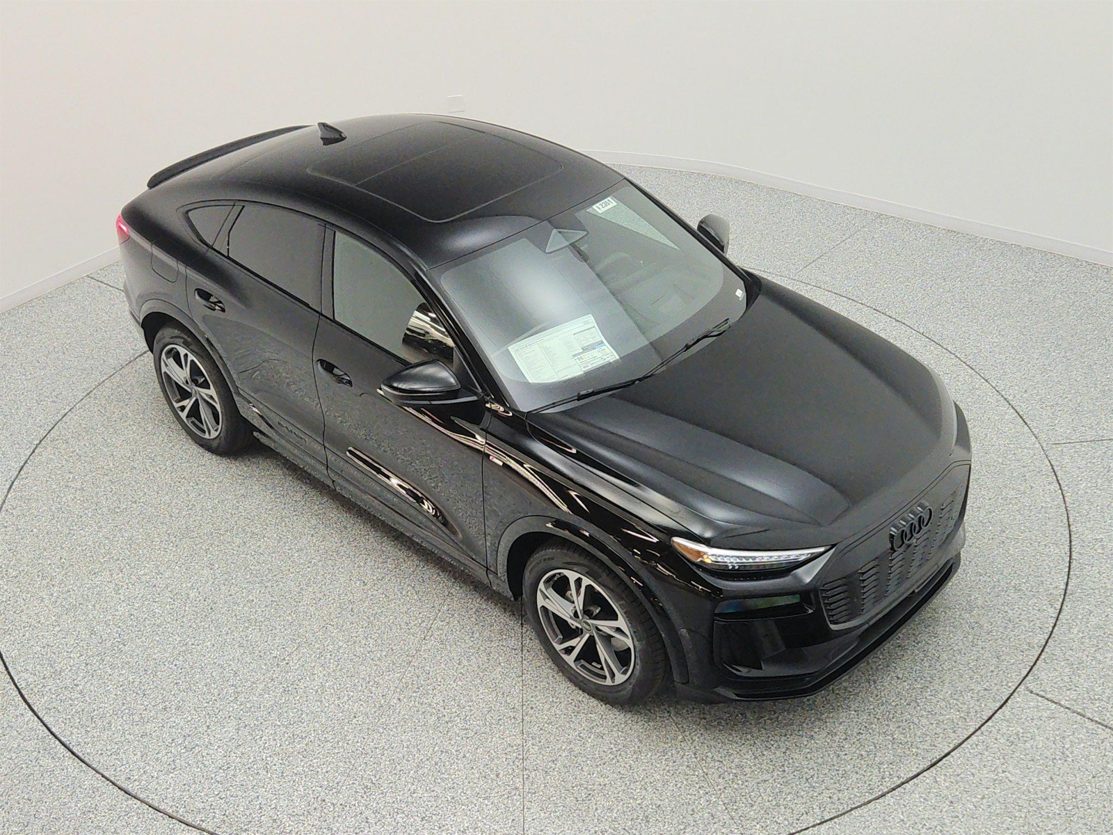 New 2027 Audi Q6 e-tron Prestige AWD/4WD image 17