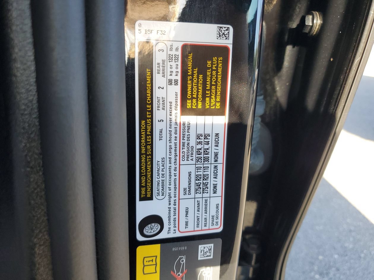Used 2025 BMW X5 xDrive50e AWD/4WD image 31