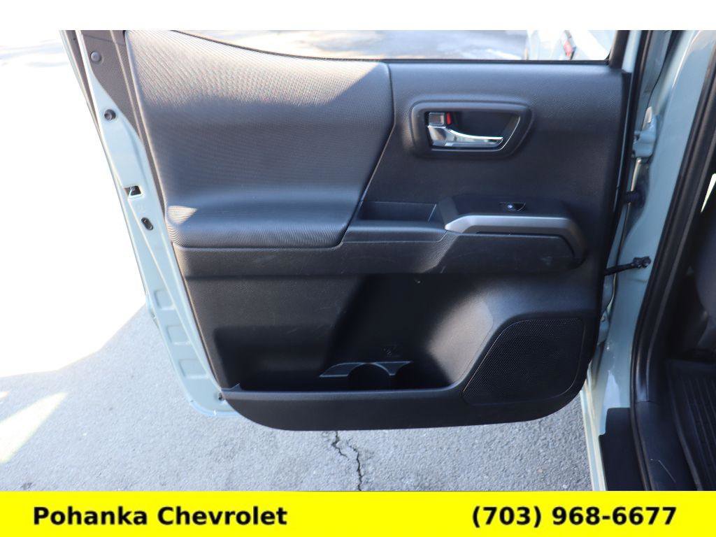 Used 2022 Toyota Tacoma TRD Sport image 26