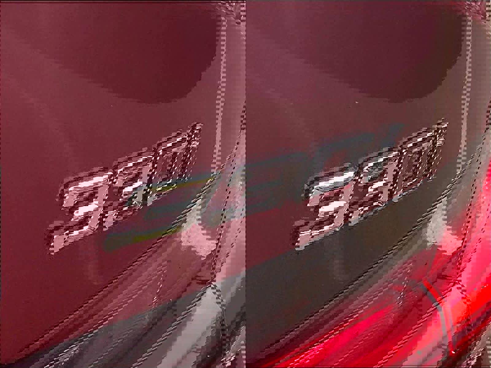 Used 2026 BMW 330i Sedan w/ M Sport Package image 10