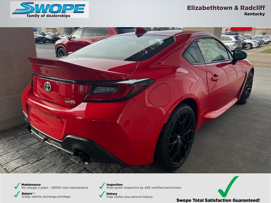 New 2025 Toyota GR86 Premium image 3