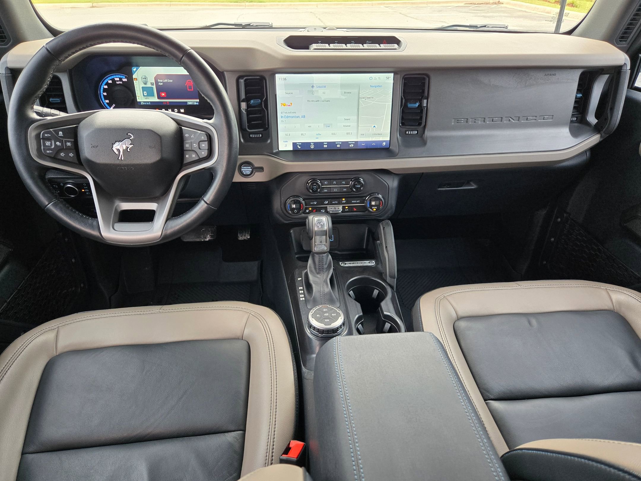 Used 2024 Ford Bronco Wildtrak AWD/4WD image 10