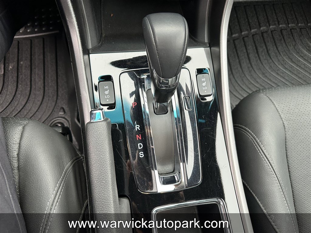 Used 2017 Honda Accord EX-L image 9