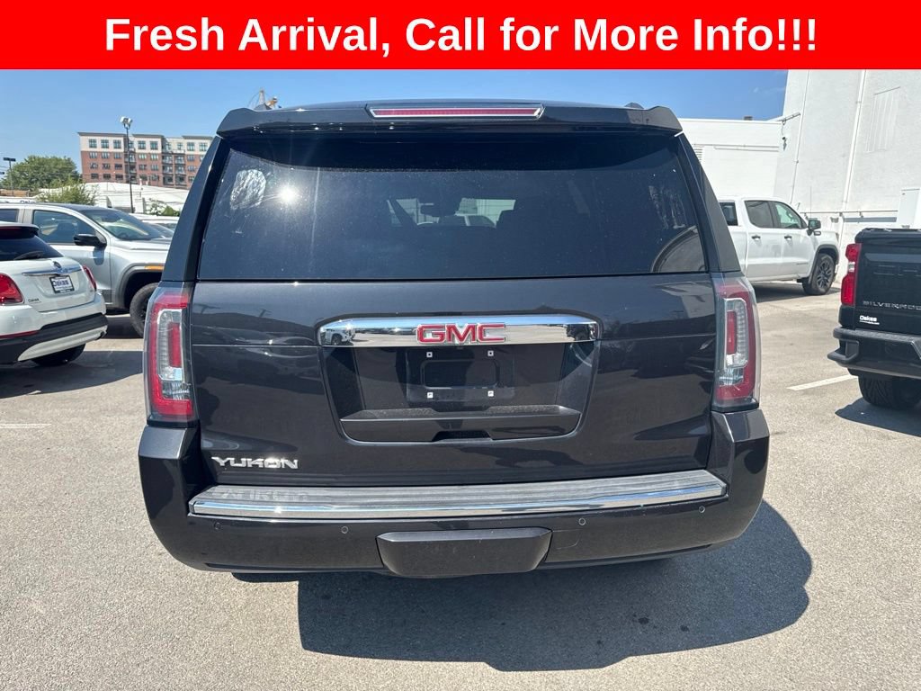 Used 2020 GMC Yukon Denali w/ Denali Premium Package AWD/4WD image 28