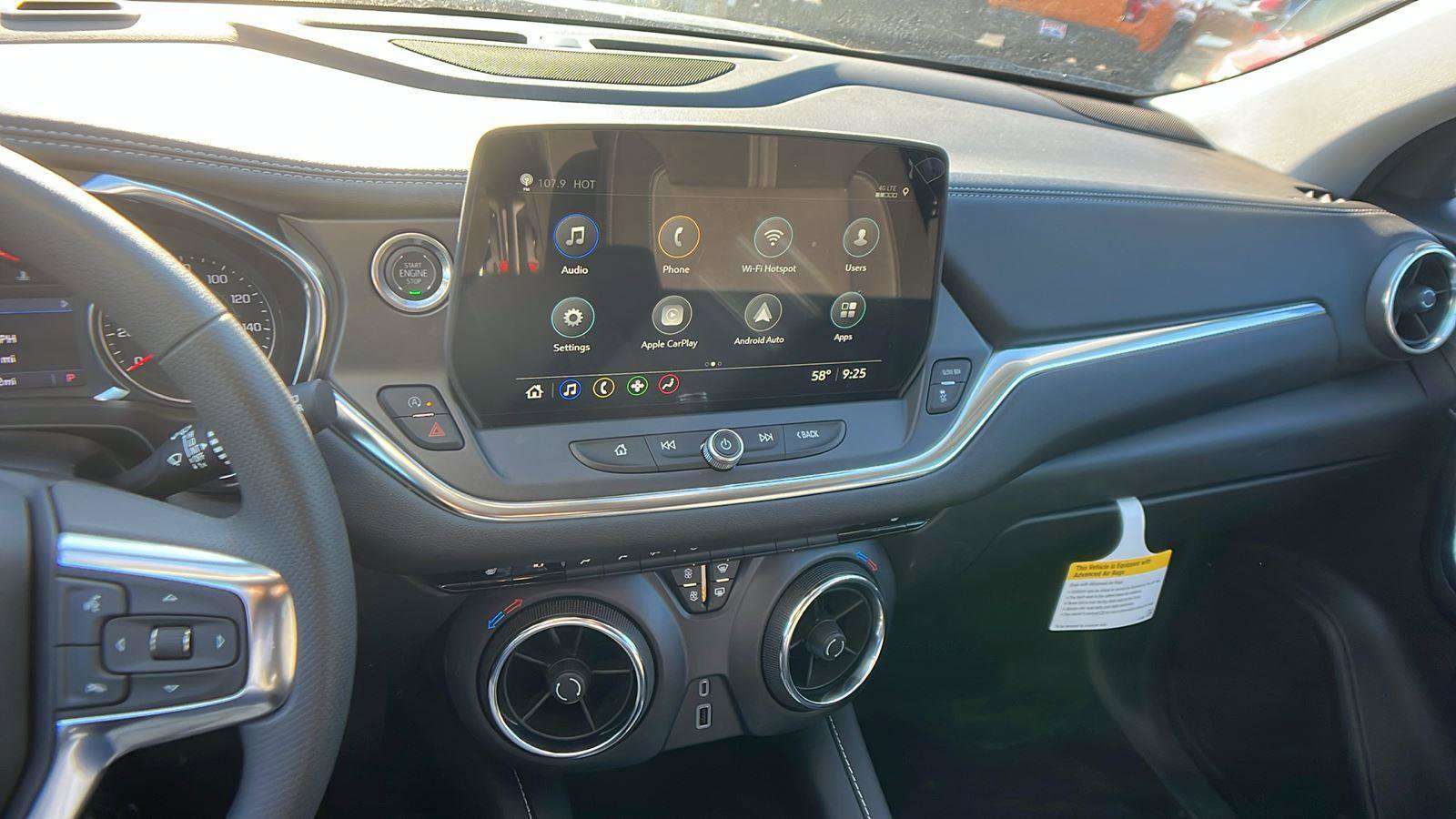 New 2025 Chevrolet Blazer LT w/ Midnight/Sport Edition FWD image 25