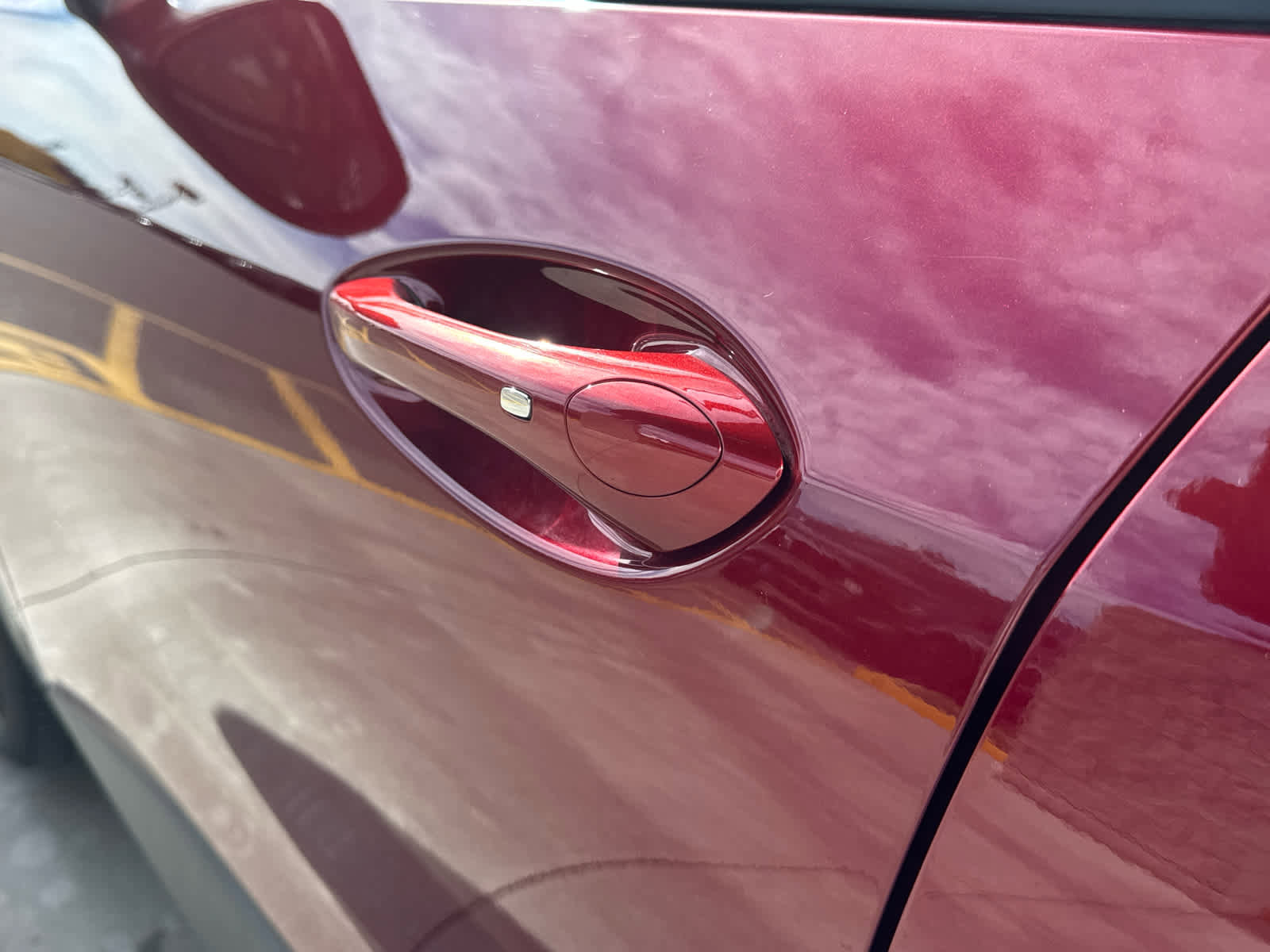 Certified 2025 Chevrolet Trax LT w/ LT Convenience Package image 8