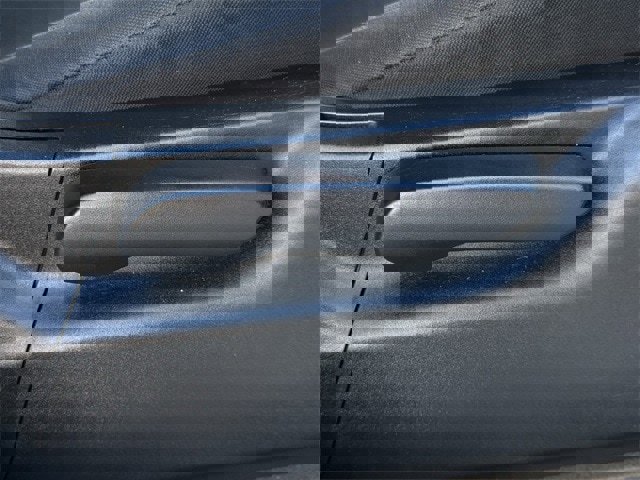 Used 2018 Jeep Grand Cherokee Laredo image 26