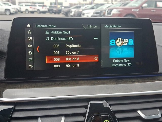 Used 2018 BMW M550i xDrive w/ Driving Assistance Package image 17