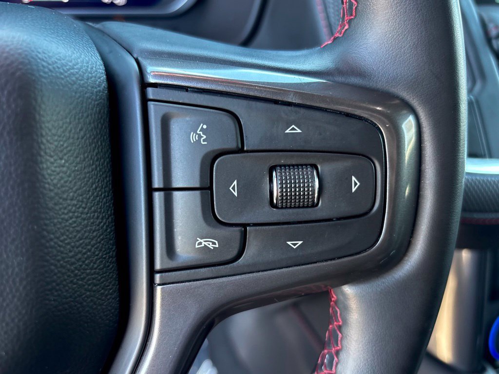 Used 2024 Chevrolet Suburban RST RWD image 13