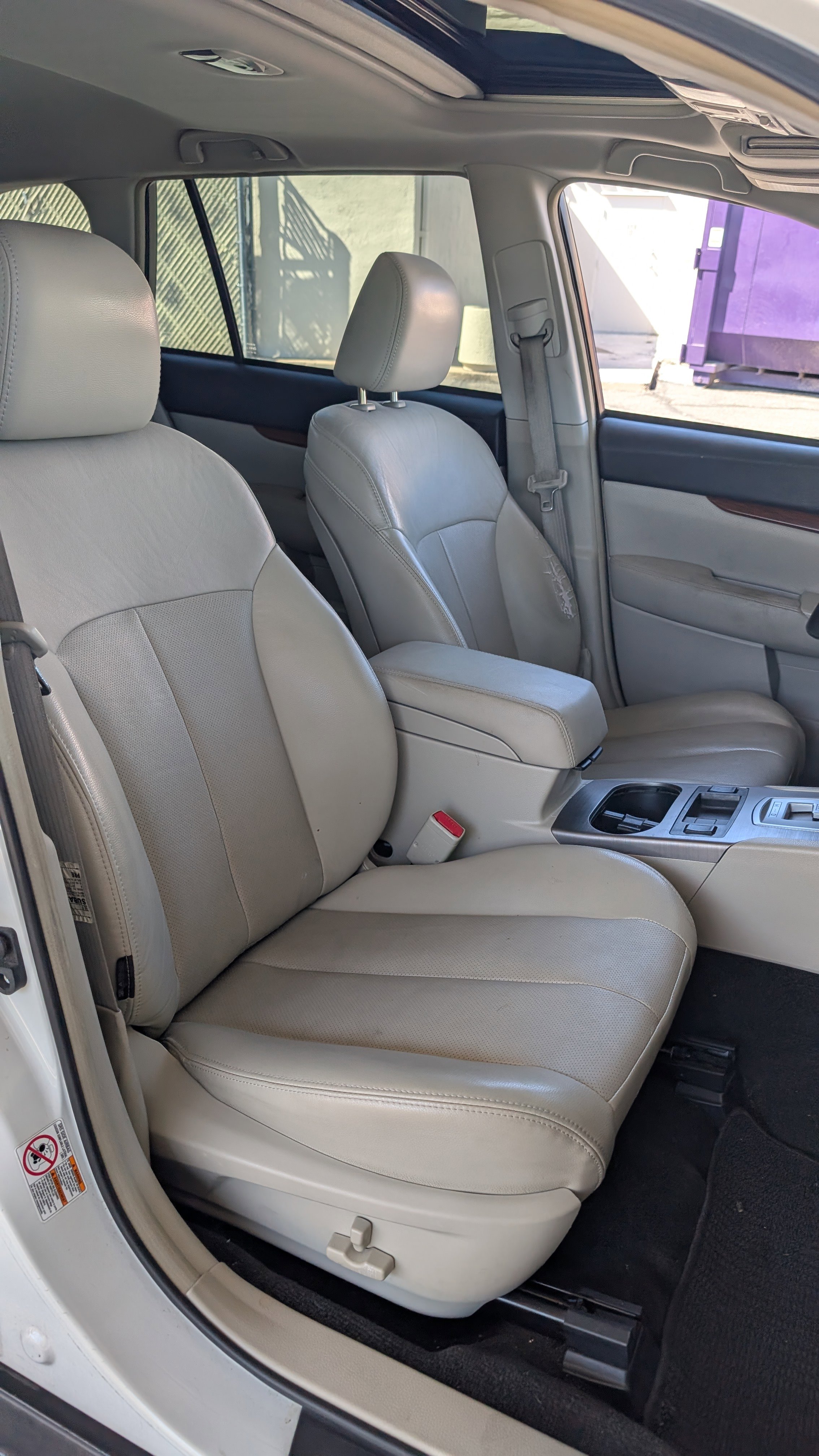 Used 2013 Subaru Outback 2.5i Limited AWD/4WD image 12