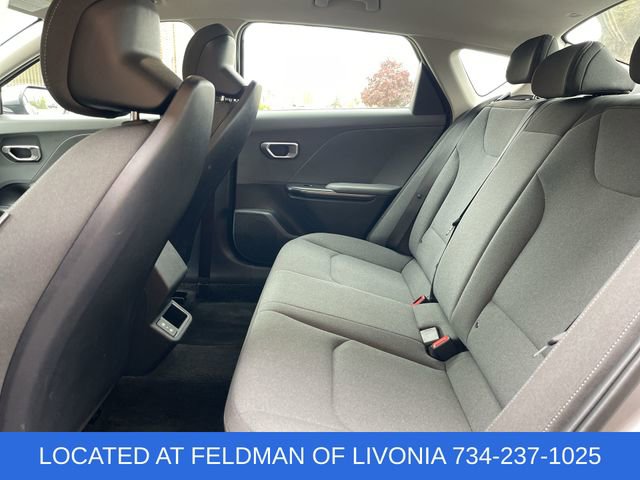 Used 2025 Kia K4 FWD image 23