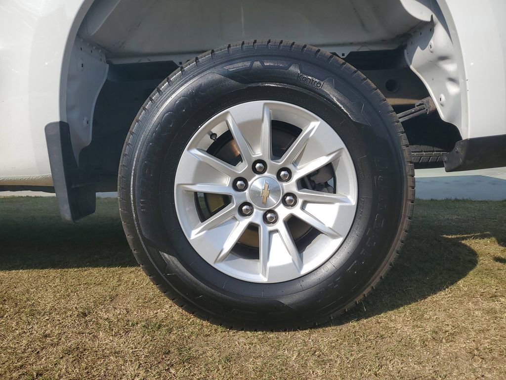 Used 2025 Chevrolet Silverado 1500 LT image 5