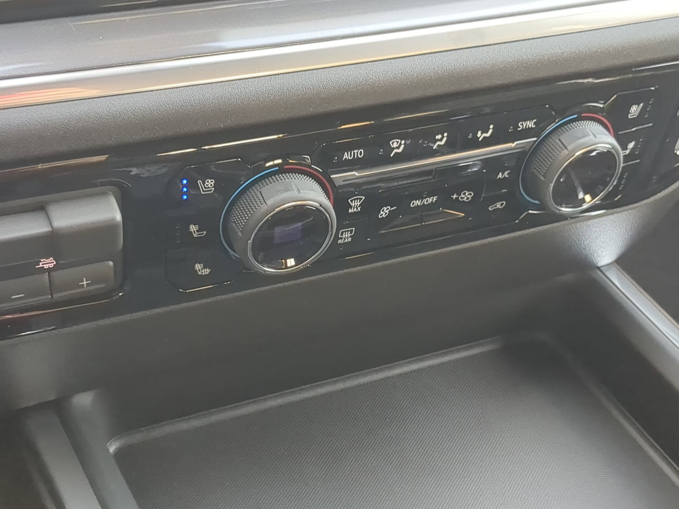 New 2026 Chevrolet Silverado 2500 High Country w/ Technology Package image 19