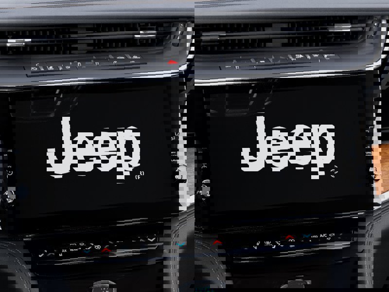 New 2026 Jeep Grand Cherokee Summit AWD/4WD image 10