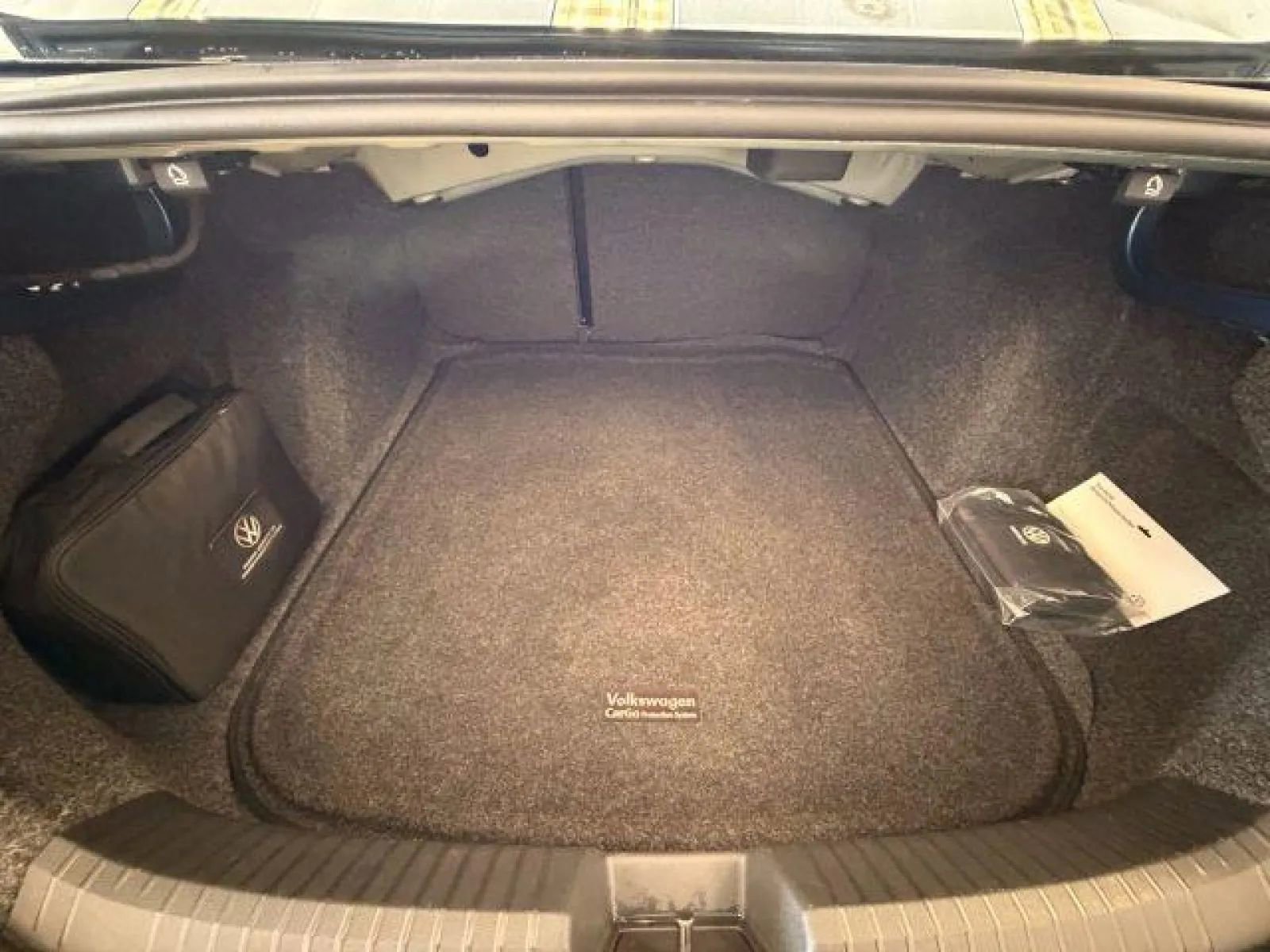 Used 2021 Volkswagen Jetta SEL image 14