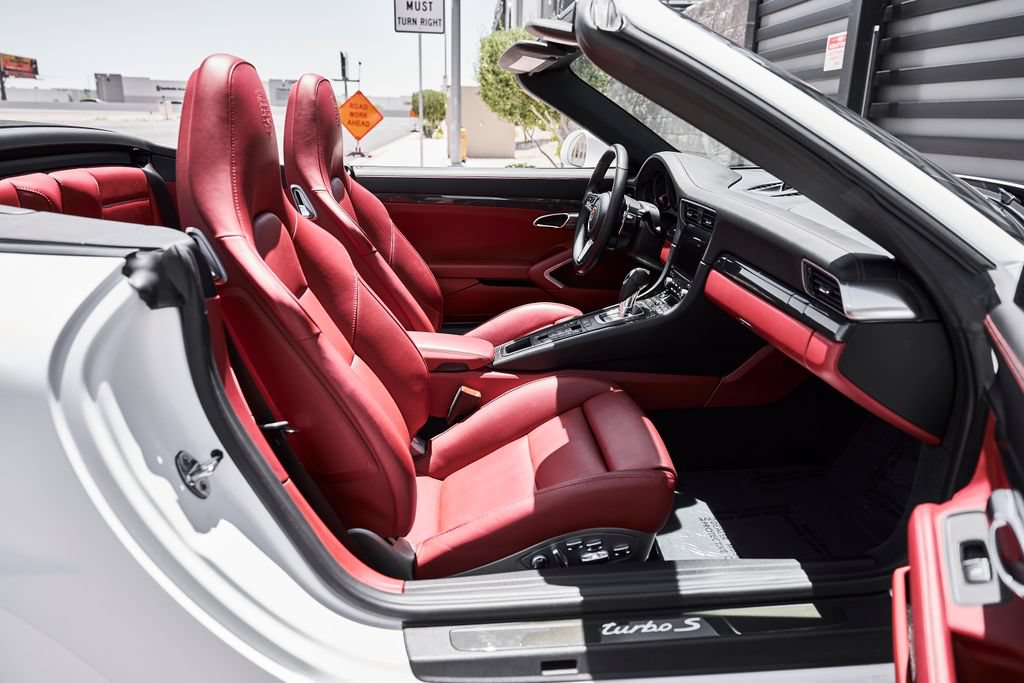 Used 2019 Porsche 911 Turbo S AWD/4WD image 28