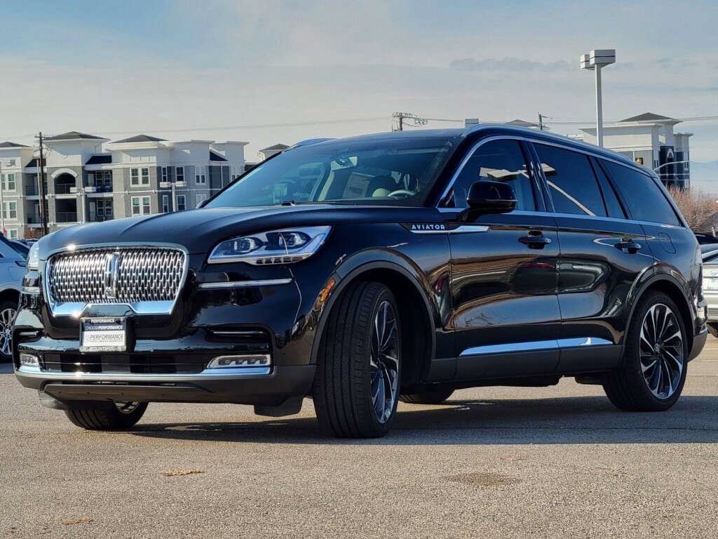 Used 2023 Lincoln Aviator Reserve w/ Equipment Group 201A AWD/4WD image 15