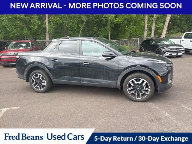 Used 2025 Hyundai Santa Cruz Limited AWD/4WD image 4