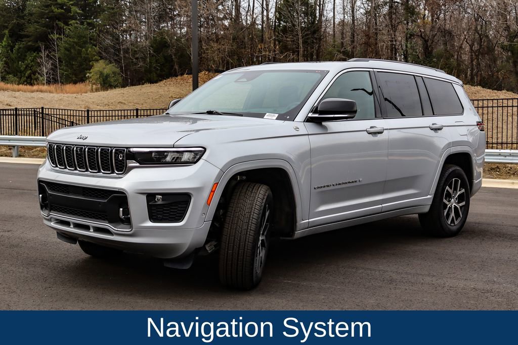 Used 2022 Jeep Grand Cherokee L Overland w/ Advanced Protech Group III image 3