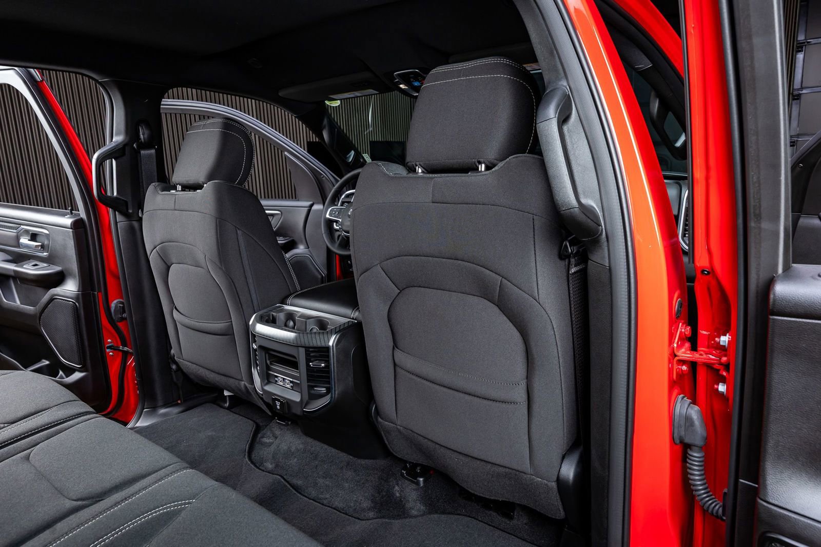 Used 2025 RAM 1500 Big Horn image 32