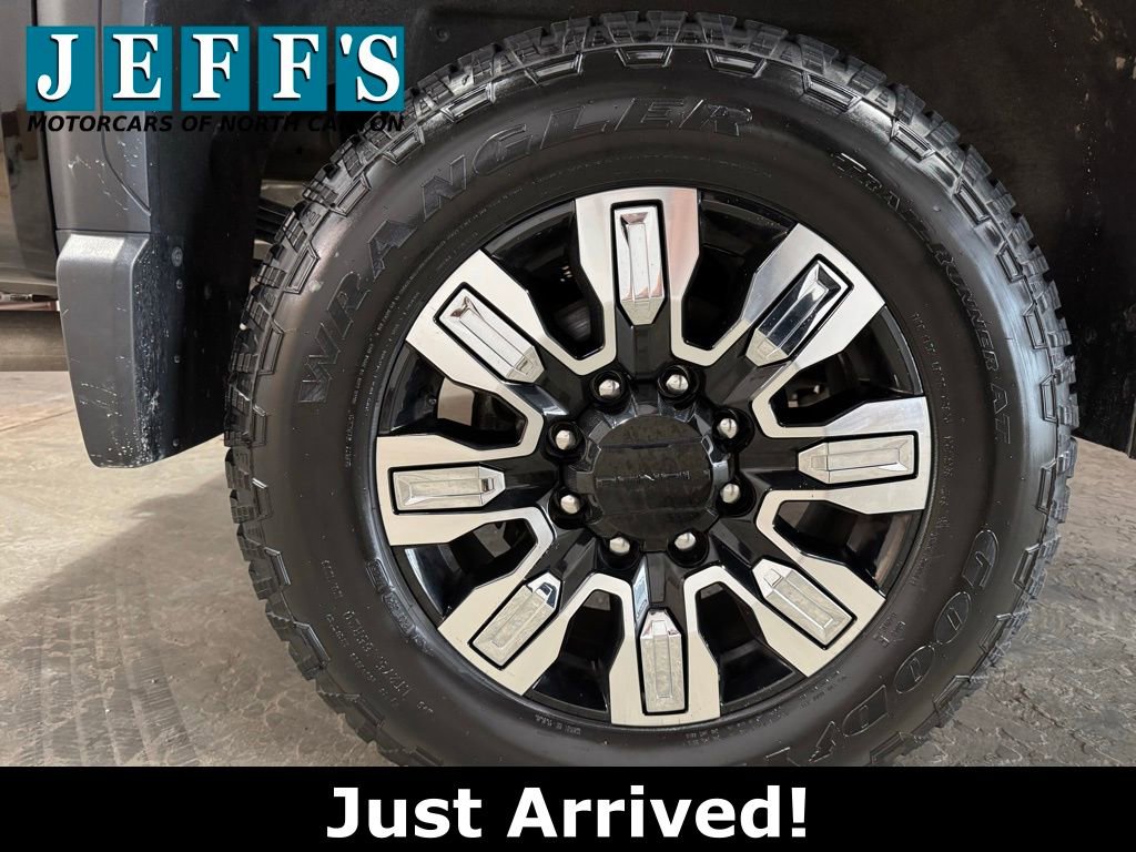 Used 2024 GMC Sierra 2500 Denali w/ Denali Reserve Package image 29