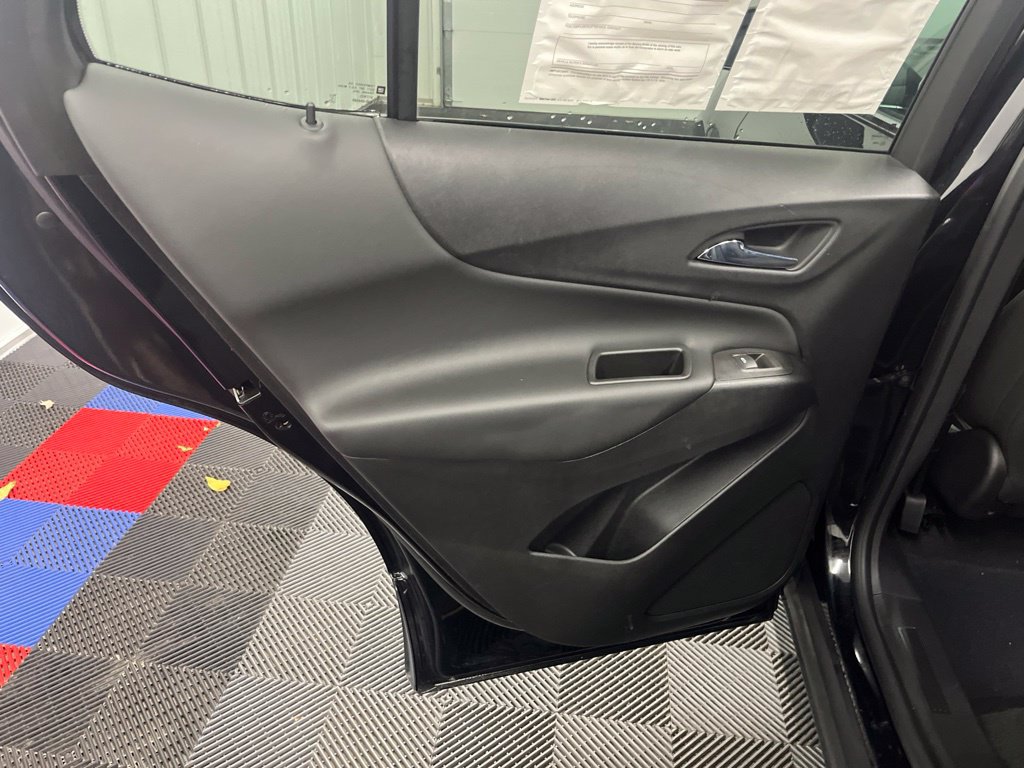 Used 2022 Chevrolet Equinox LT FWD image 17