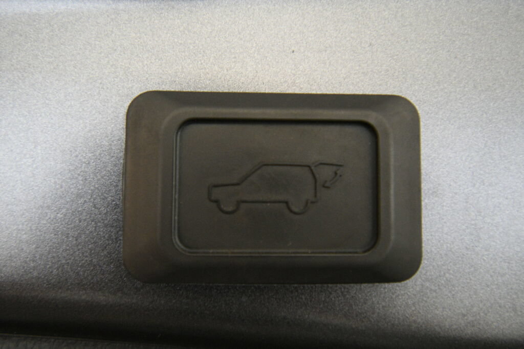 Certified 2023 Toyota RAV4 SE w/ Weather & Moonroof Package AWD/4WD image 24