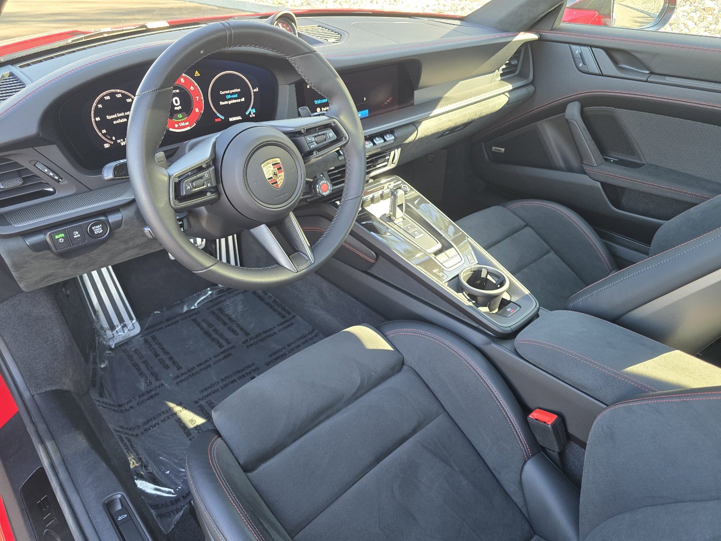 Certified 2025 Porsche 911 Carrera 4 GTS image 4