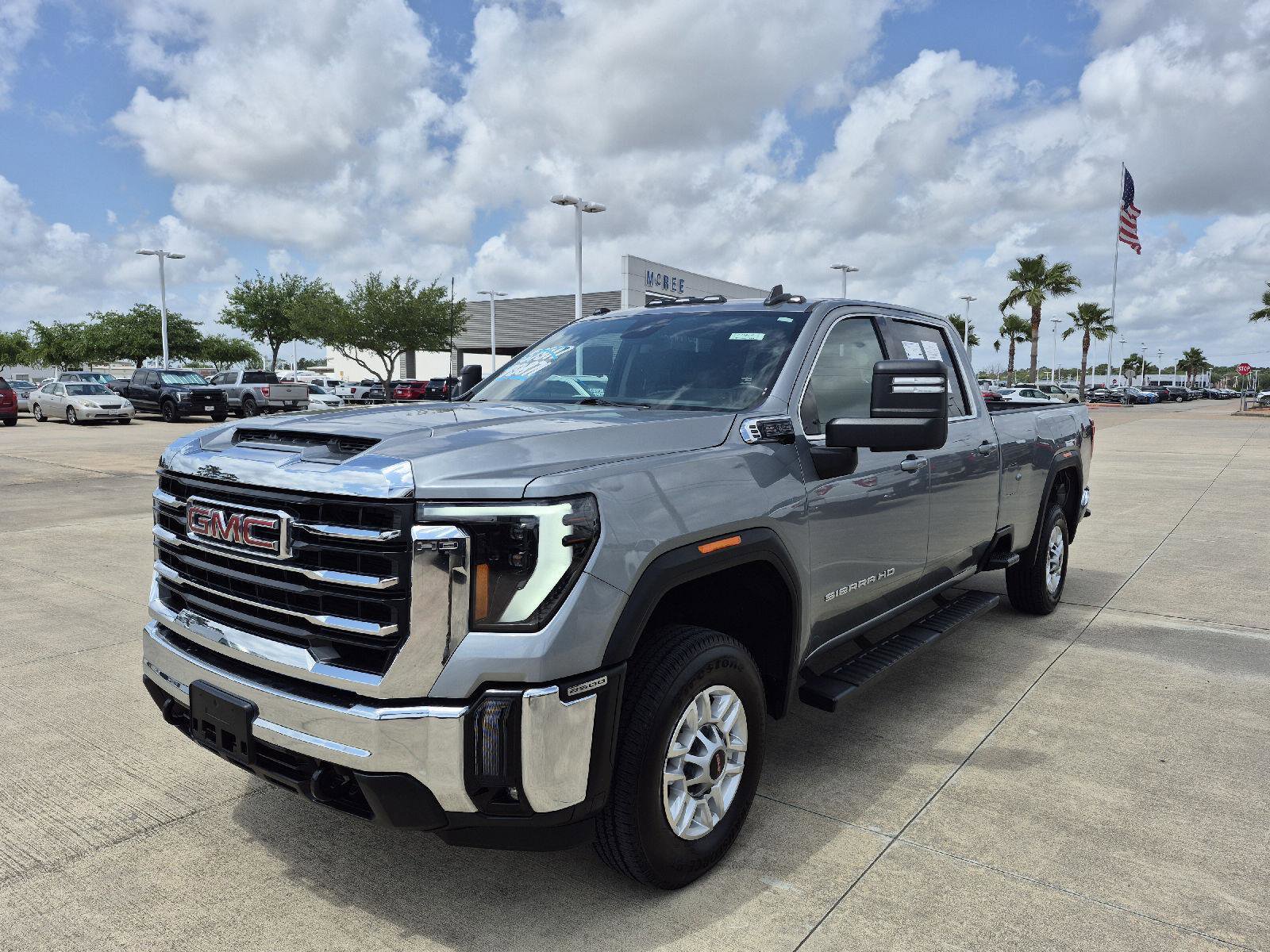 Used 2024 GMC Sierra 2500 SLE w/ SLE Value Package; image 1