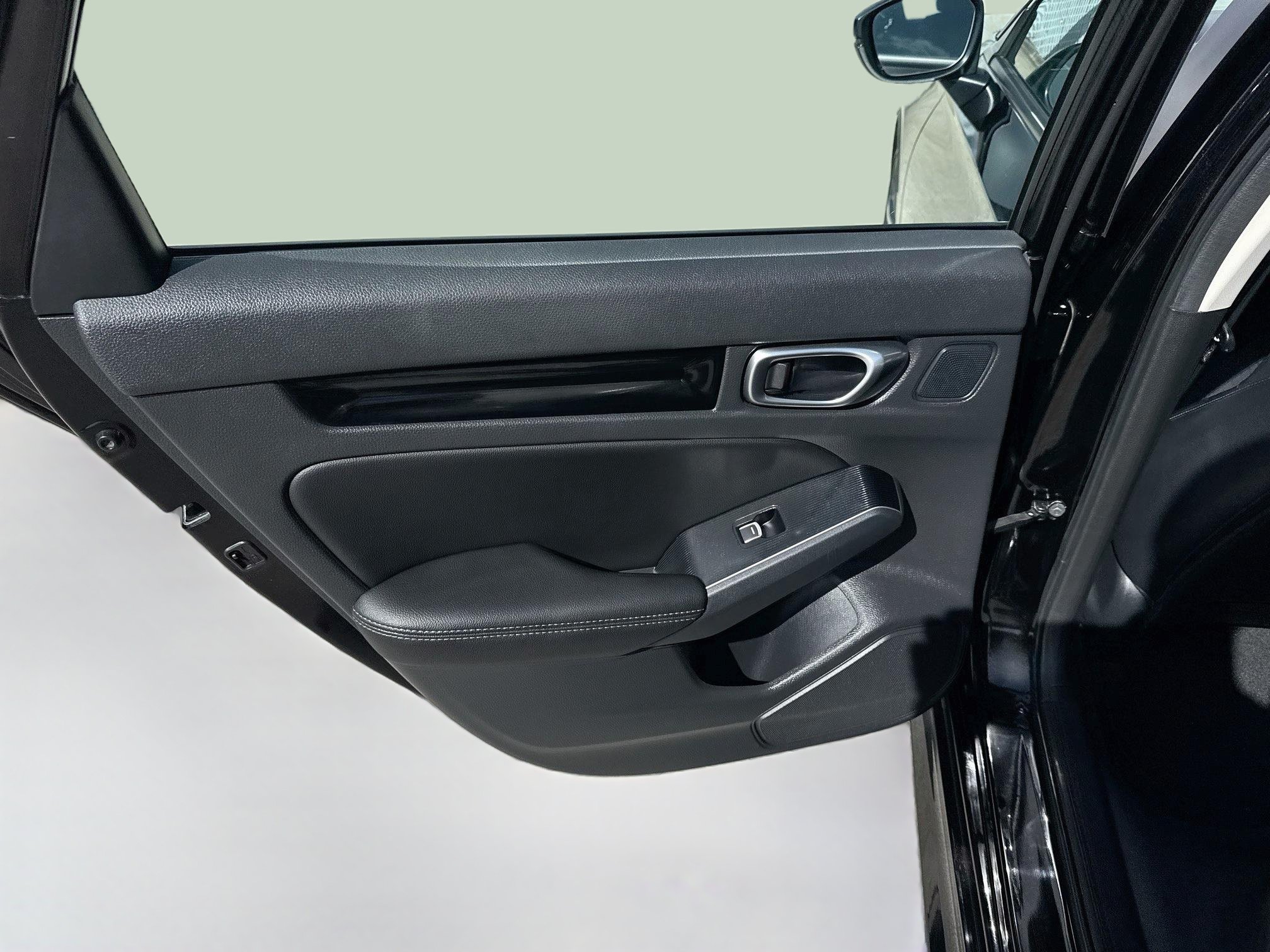 Used 2023 Honda Civic Touring image 25