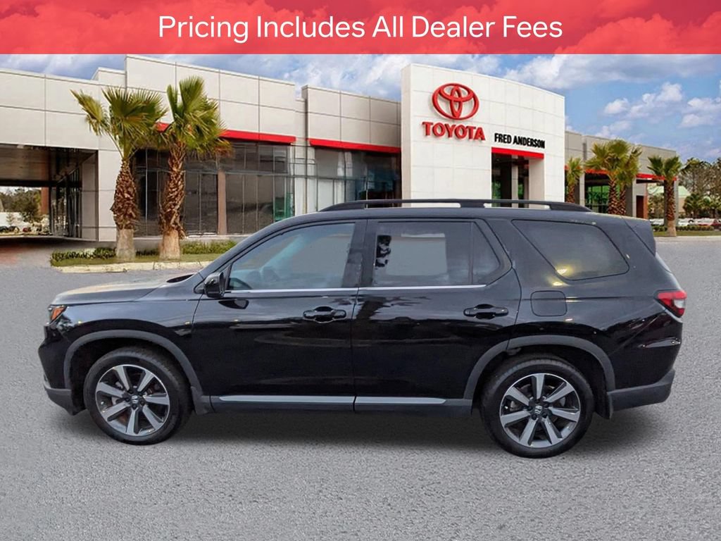 Used 2025 Honda Pilot Touring image 7