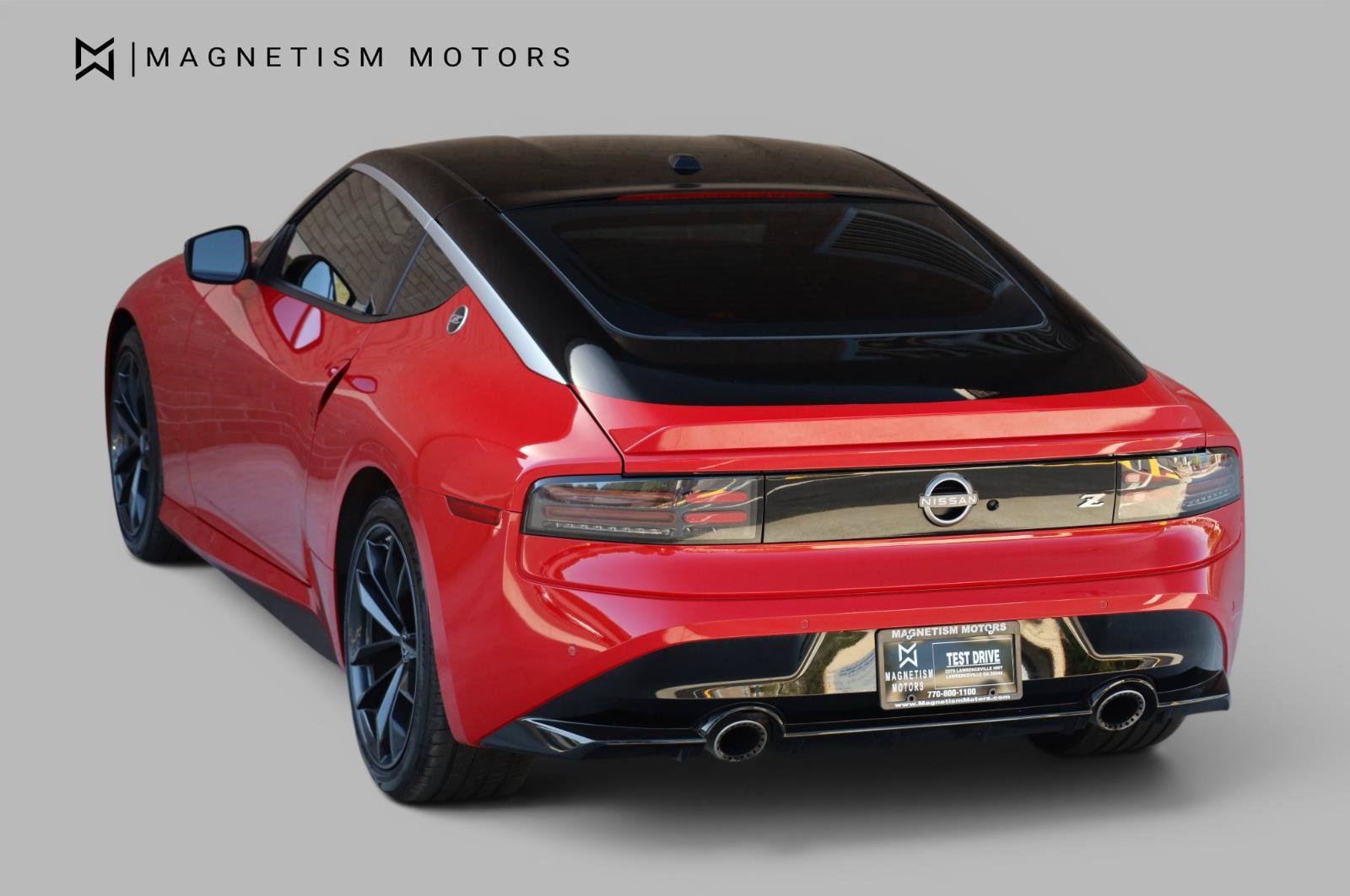 Used 2025 Nissan Z Performance w/ Floor Mat Package RWD image 7