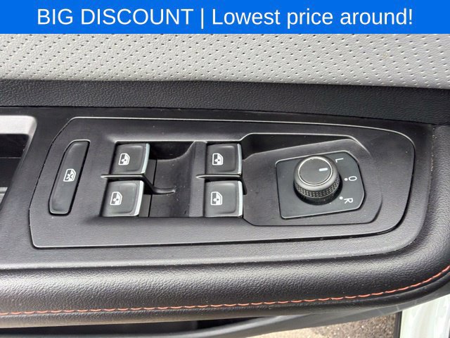 Used 2024 Volkswagen Atlas Peak Edition SE AWD/4WD image 29