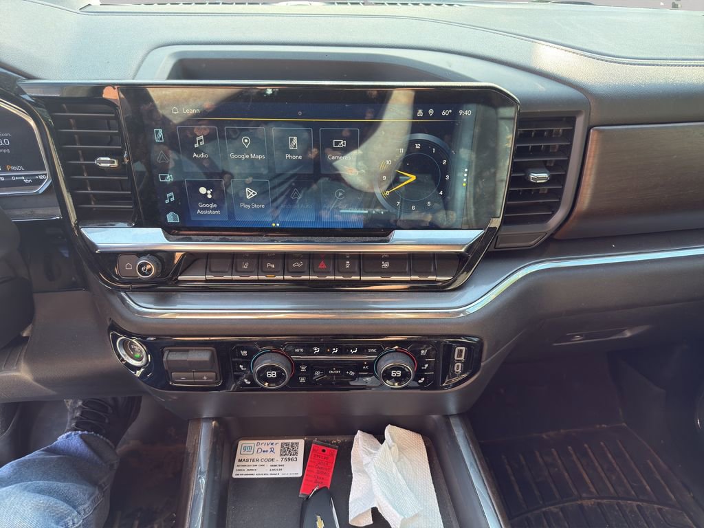 Used 2024 Chevrolet Silverado 3500 High Country w/ High Country Premium Package image 22