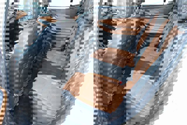 Used 2021 Buick Encore GX Essence image 5