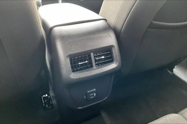 Used 2024 Chevrolet Equinox LT AWD/4WD image 10